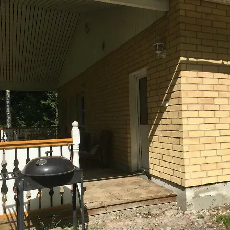 Foxy Burrow Willa Verla