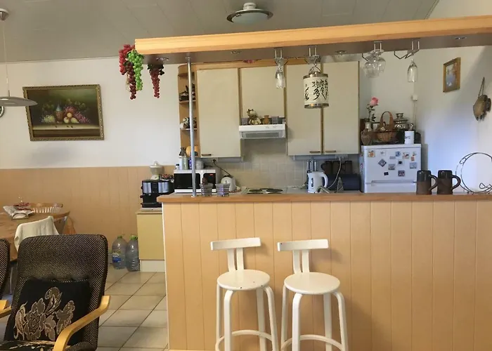 Foxy Burrow 别墅 *